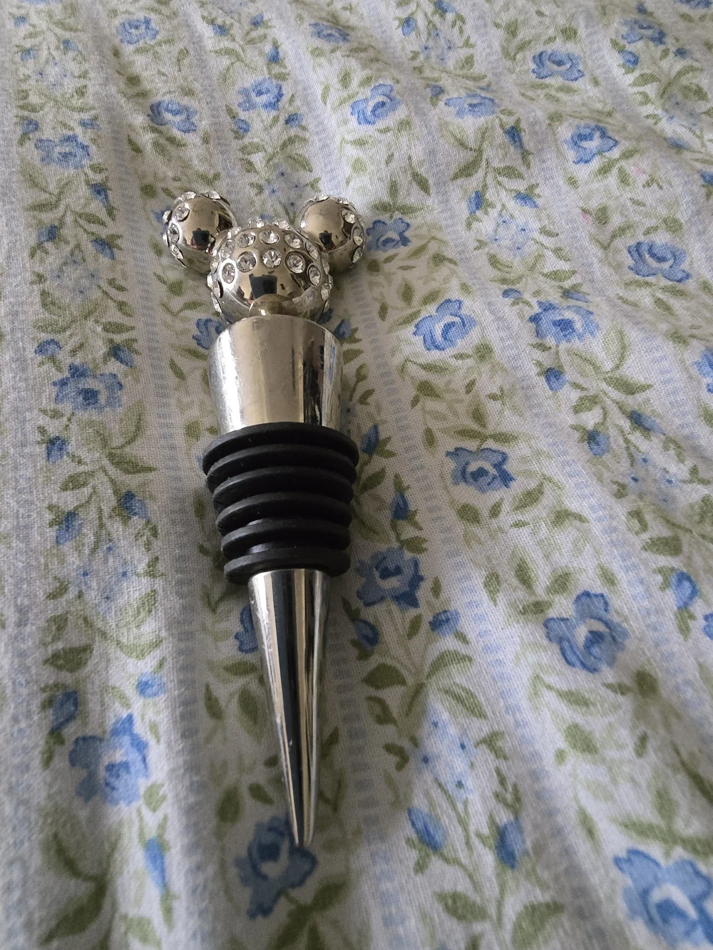 Disney Silver With Rhinestones Mickey Head Wine Stopper